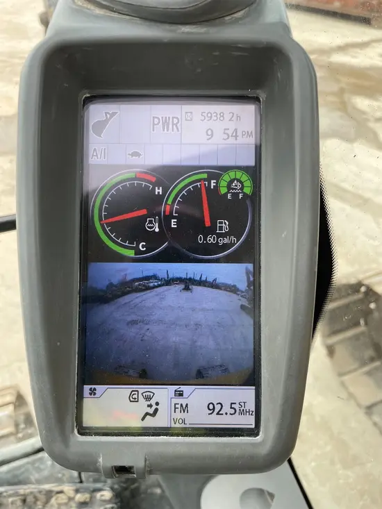 2019 John Deere 245G LC Excavator