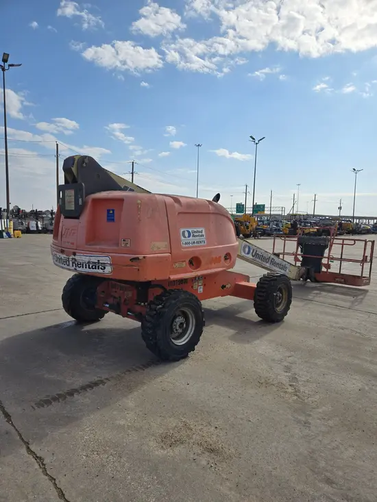 2012 JLG 400S Boom Lift