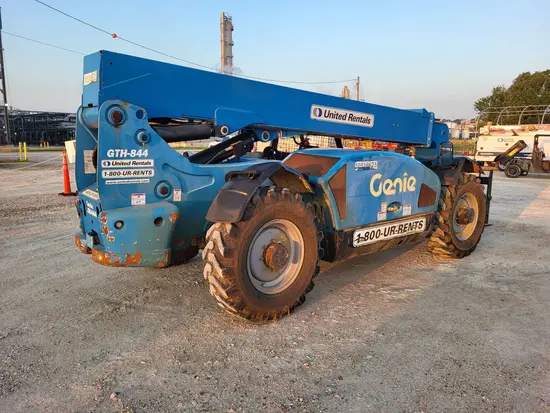 2016 Genie GTH-844 Forklift
