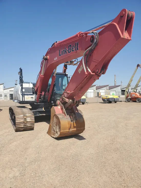 2016 Link-Belt 250X4 Excavator