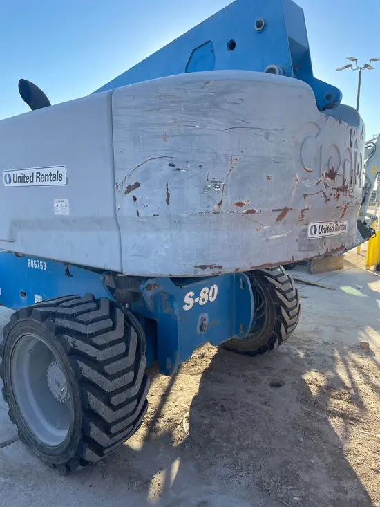 2014 Genie S-80 Boom Lift