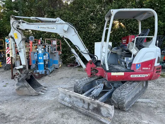 2019 Takeuchi TB235-2R Mini Excavator
