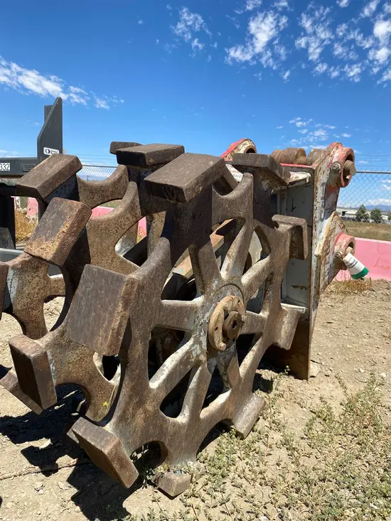 2019 FURUKAWA CW24III Compaction Attachment