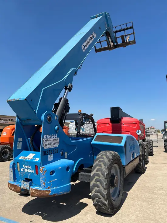 2014 Genie GTH-844 Forklift
