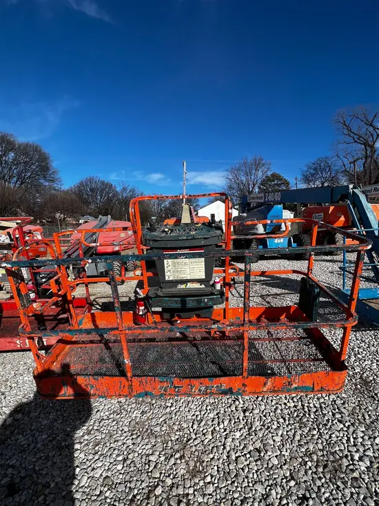 2017 JLG 800S Boom Lift