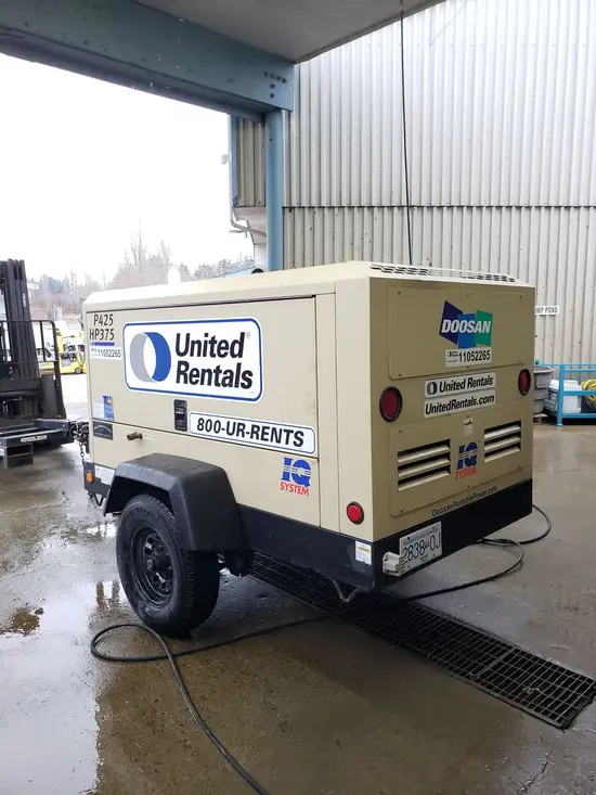 2020 Doosan P425/HP375EXT4I Air Compressor