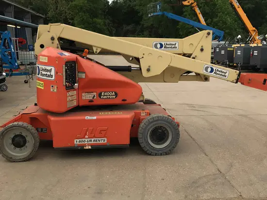 2011 JLG E400AN Articulating Boom Lift