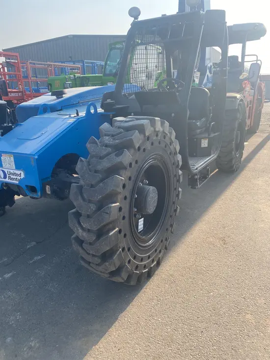 2014 Genie GTH-844 Forklift