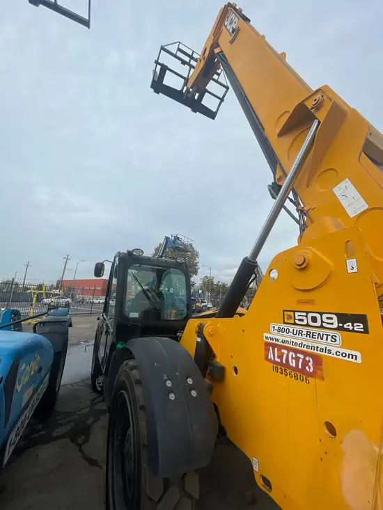 2015 JCB 509-42 S Forklift