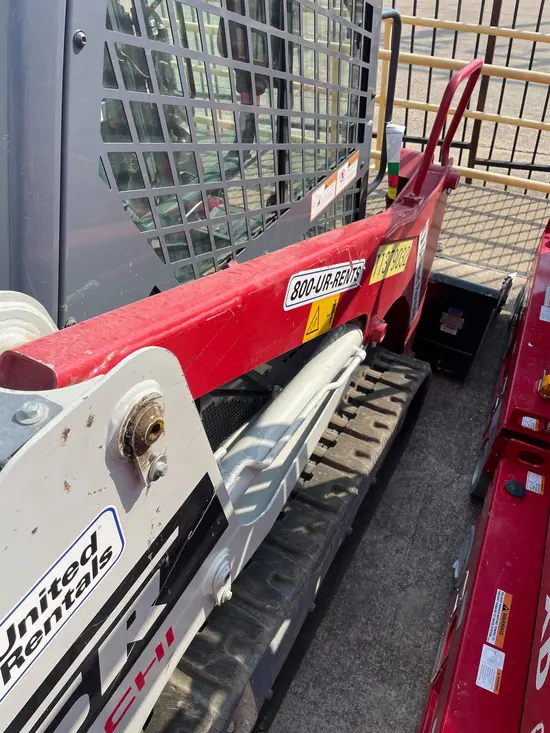 2022 Takeuchi TL6CR Track Loader