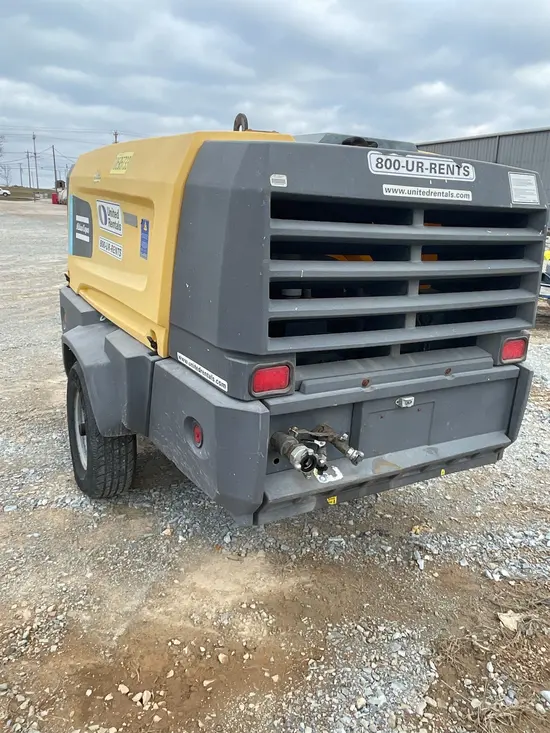 2017 Atlas Copco XAS440JD T4F Air Compressor