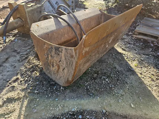 2015 STRICKLAND SVL-60" DX140 Attachment