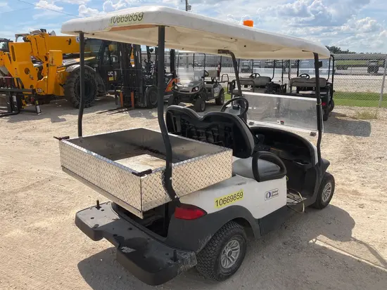 2017 Club Car PRECEDENT Utility Vehicle