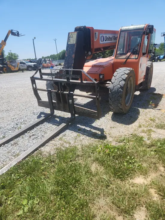 2016 SKYTRAK 8042 Forklift