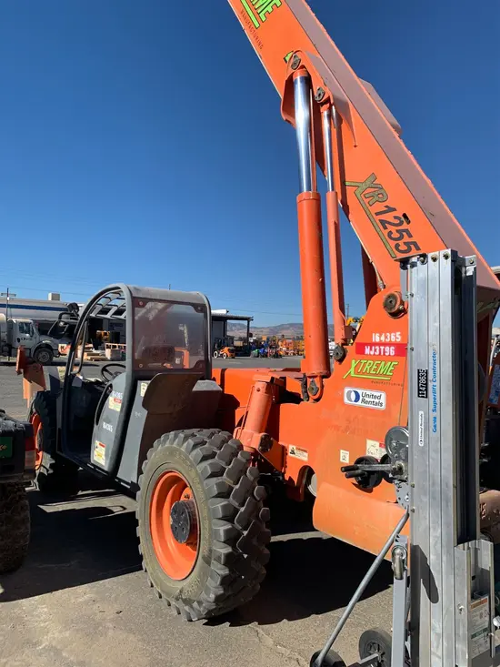 2013 XTREME XR1255 Forklift