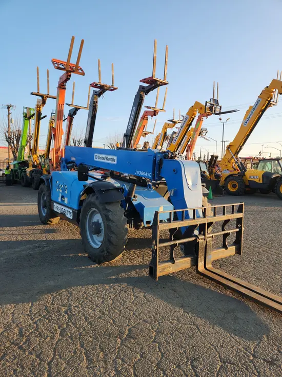 2015 Genie GTH-844 Forklift