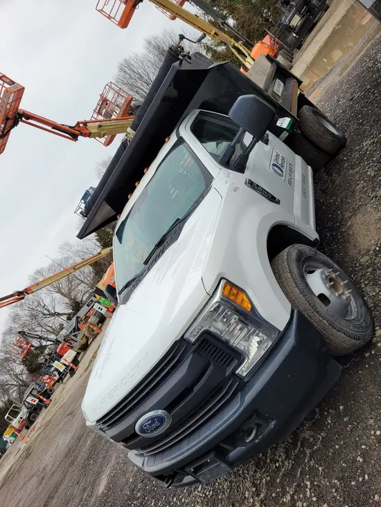 2017 Ford F-350 Dump Truck