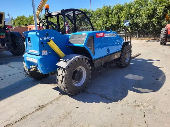 2017 Genie GTH-5519 Forklift