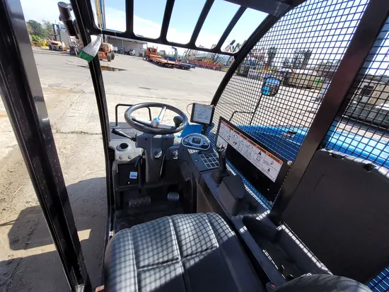 2017 Genie GTH-5519 Forklift