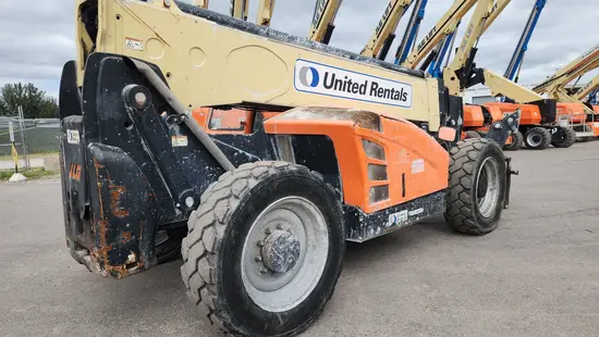 2015 JLG 1055 Forklift