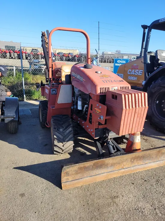 2016 Ditch Witch RT45A Ride-On Trencher