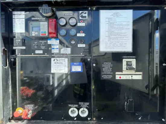 2015 Cummins C300D6R Diesel Generator