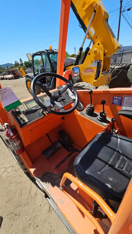 2015 SKYTRAK 6042 Forklift