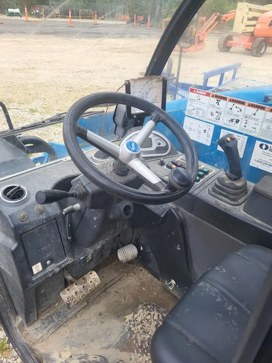 2016 Genie GTH-5519 Forklift