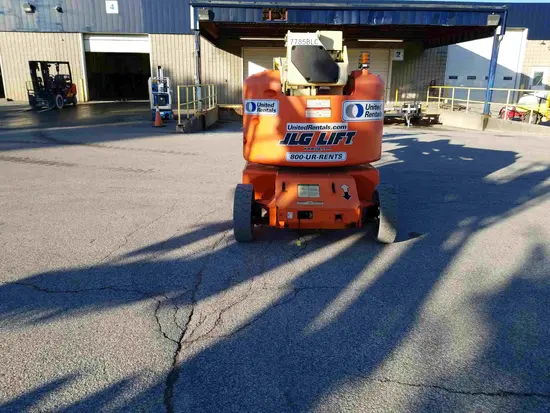 2012 JLG E400AJPN Articulating Boom Lift