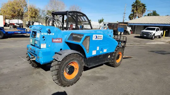 2015 Genie GTH-5519 Forklift