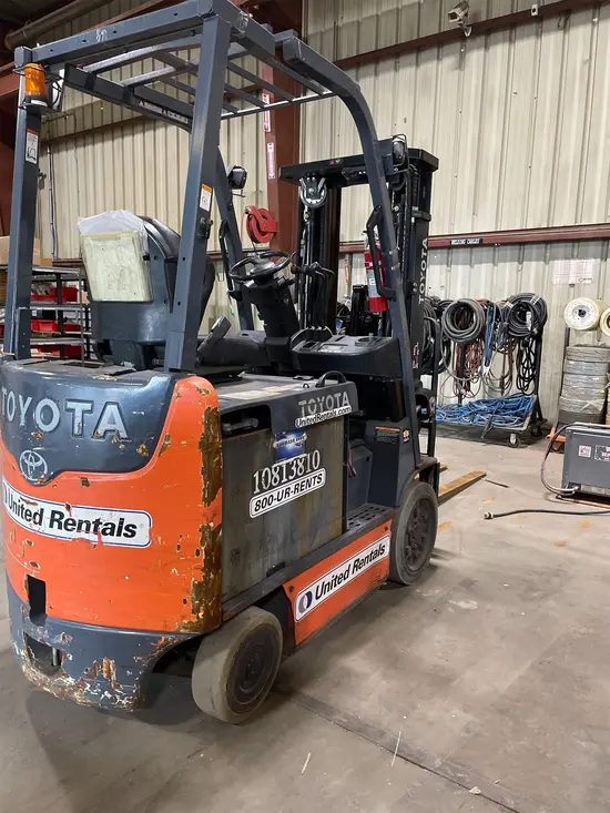 2018 Toyota 8FBCU25 Warehouse Forklift