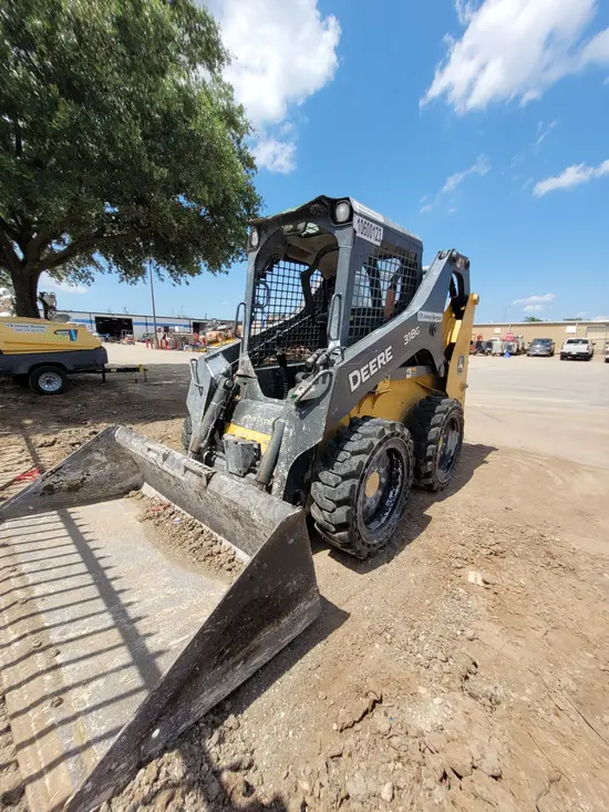 2017 John Deere 318G Track Loader