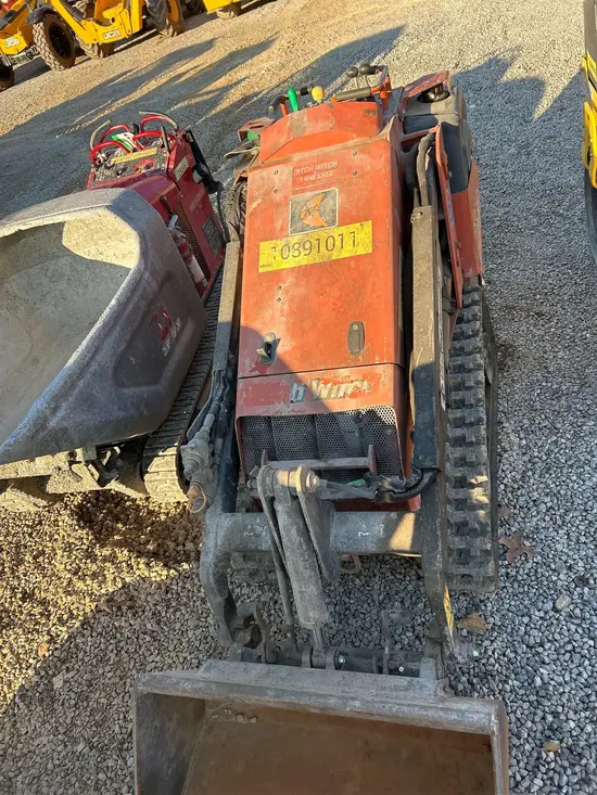 2019 Ditch Witch SK600 Track Loader