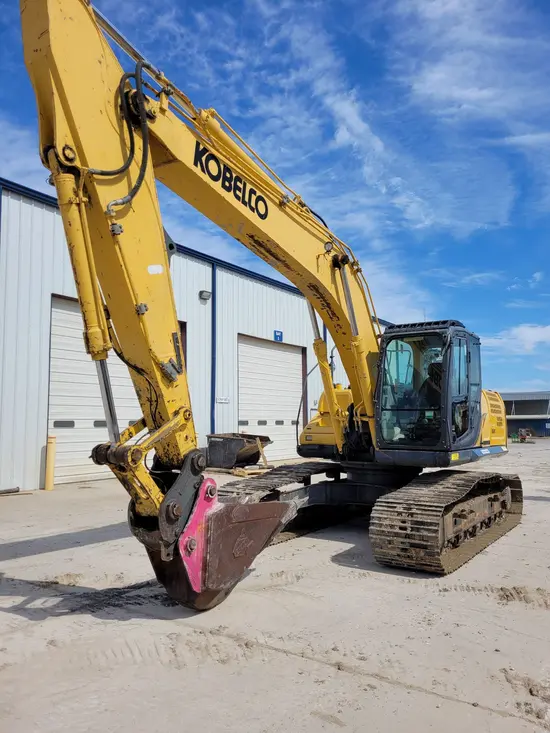 2016 Kobelco SK210LC Excavator