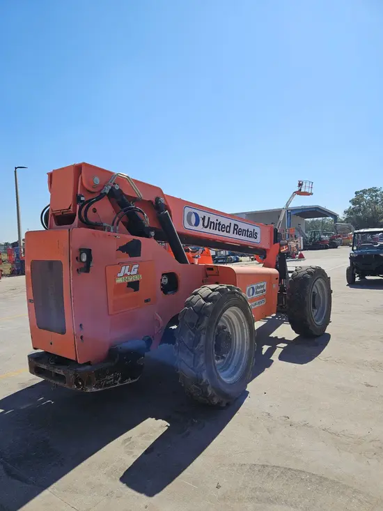 2016 SKYTRAK 6042 Forklift