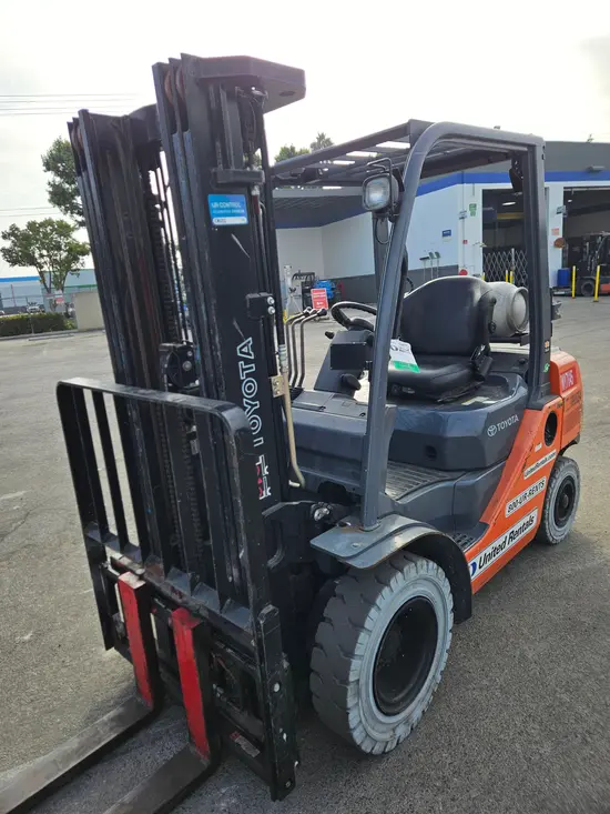 2019 Toyota 8FGU25 Warehouse Forklift