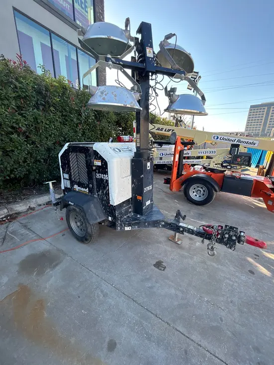 2018 Allmand NL-V Portable Work Light