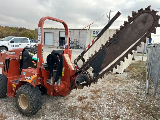 2018 Ditch Witch RT45 Ride-On Trencher