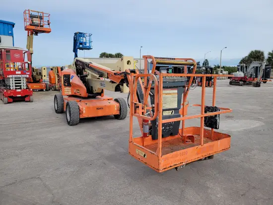 2016 JLG E450AJ Articulating Boom Lift