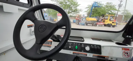 2021 Taylor Dunn B5-440-48EE Utility Vehicle