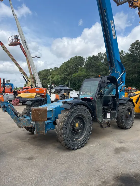 2016 Genie GTH-1056 Forklift
