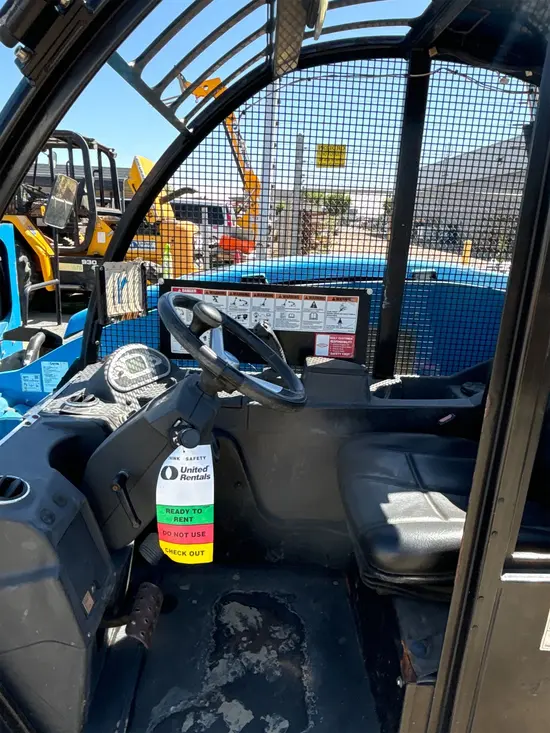 2017 Genie GTH-5519 Forklift