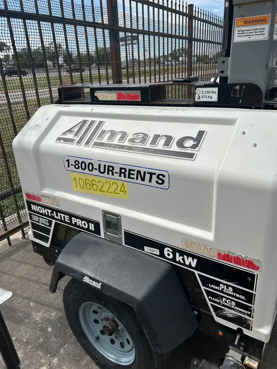 2017 Allmand NIGHT-LITE PRO Towable Light Tower