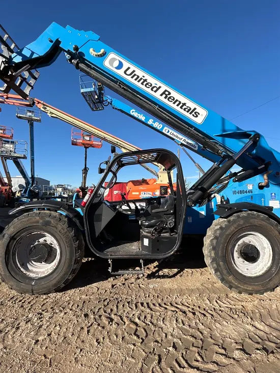 2016 Genie GTH-1056 Forklift