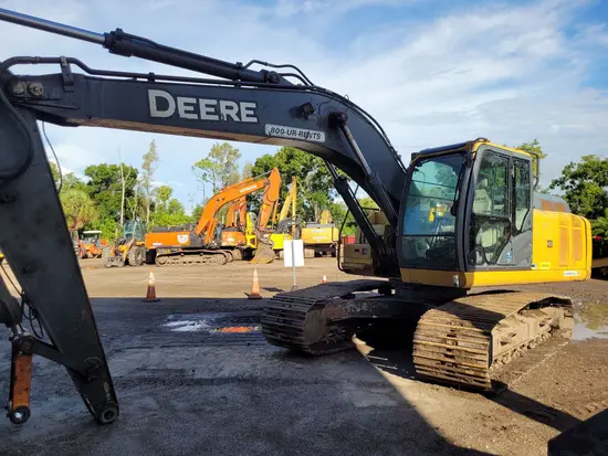 2019 John Deere 210G LC Excavator