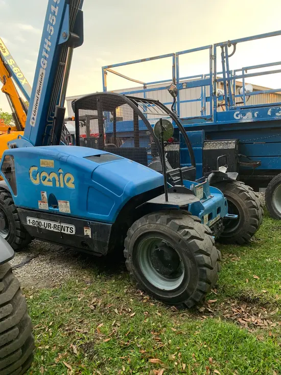 2017 Genie GTH-5519 Forklift