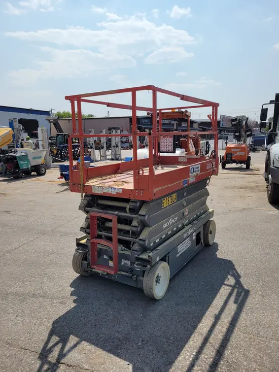 2017 Skyjack SJIII4632 Scissor Lift