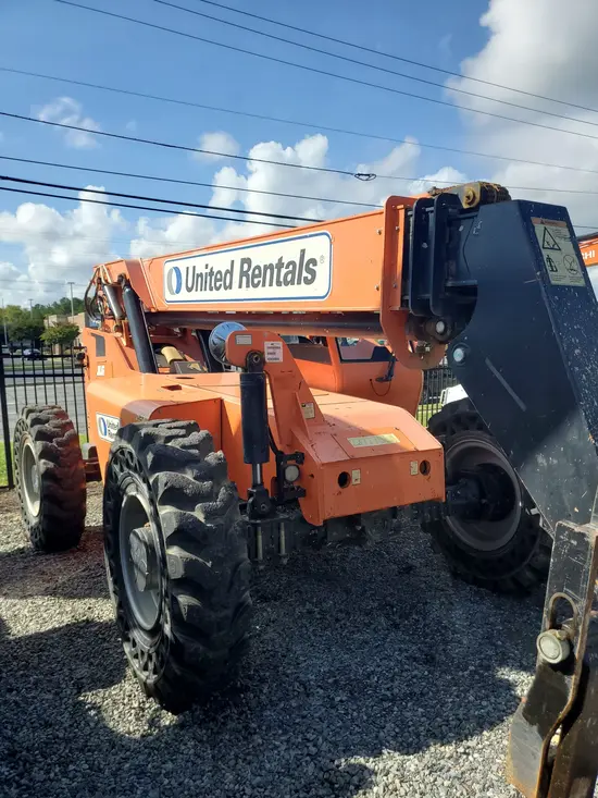 2015 SKYTRAK 6042 Forklift