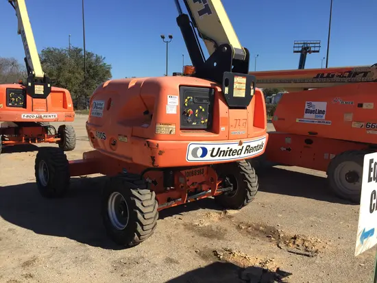 2013 JLG 400S Boom Lift