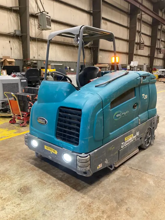 2017 Tennant T-20 Scrubber